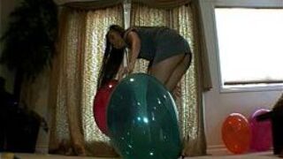 Mia Smiles - porn video