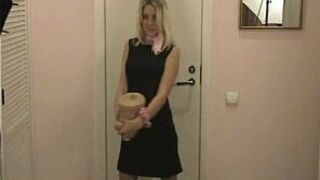 Big tits hottie teasing - porn video